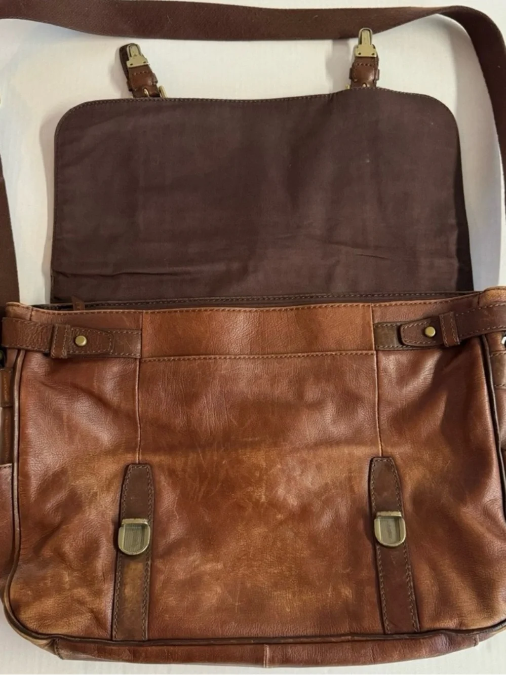 Vintage Fossil Large Leather Messenger Bag - Brown -